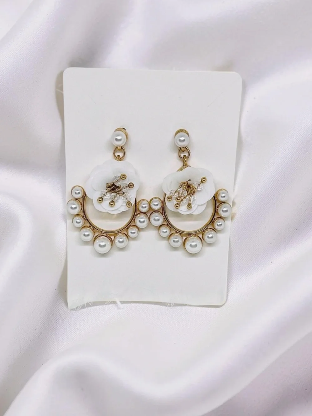 White Floral Pearl Statement Drop Earrings Gold Tone